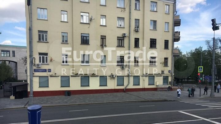 Сдам торговое помещение, 560 м²