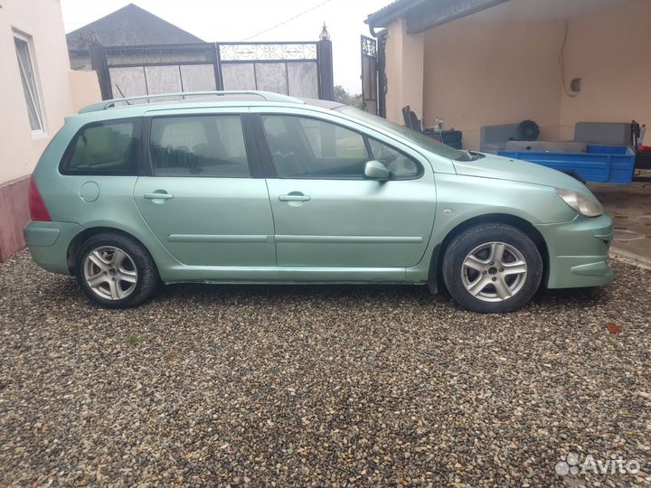 Peugeot 307 2.0 AT, 2003, 150 000 км