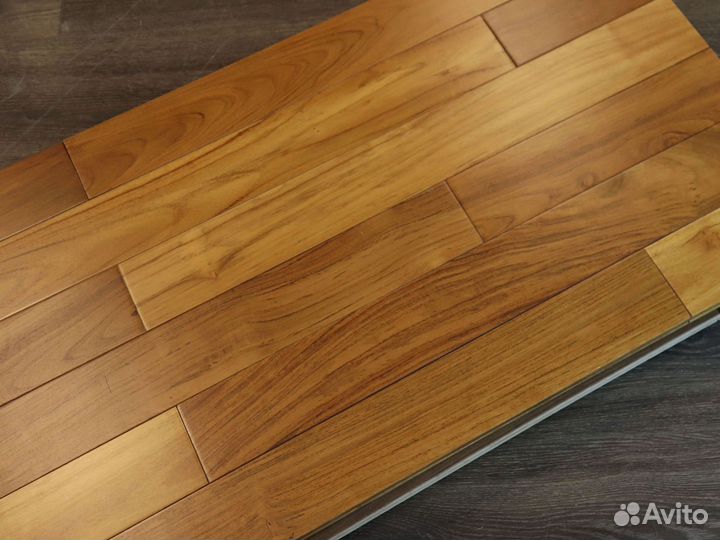 Паркетная доска дуб замковая