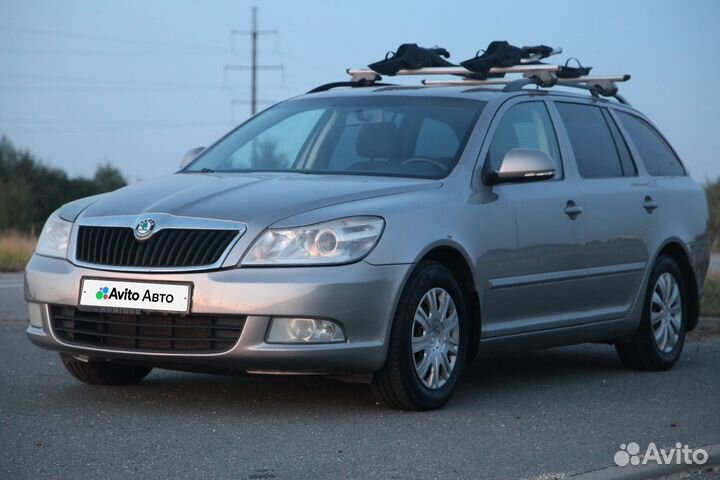 Skoda Octavia 1.6 МТ, 2011, 397 000 км