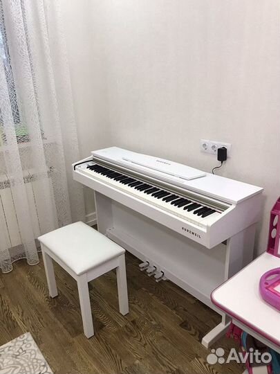 Kurzweil M90 WH цифровое пианино + банкетка
