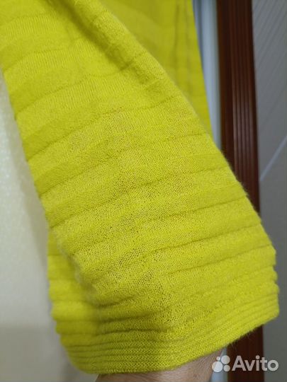 Свитер женский Benetton р 46