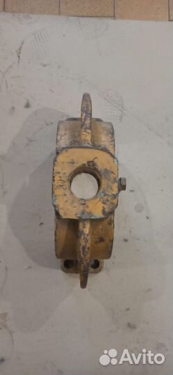 Вилка натяжного колеса Т-130