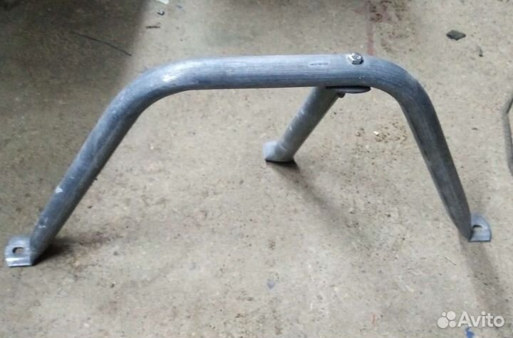 Кронштейн для спутниковой антенны