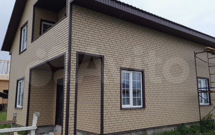 Дом 136 м² на участке 10 сот.