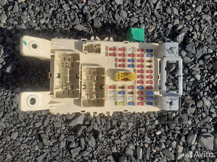 Блок предохранителей Хендай Солярис 1