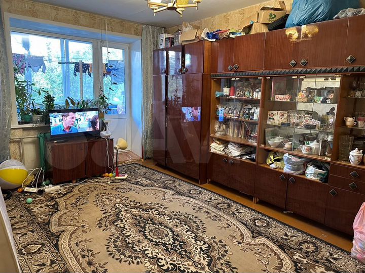 2-к. квартира, 52 м², 1/5 эт.