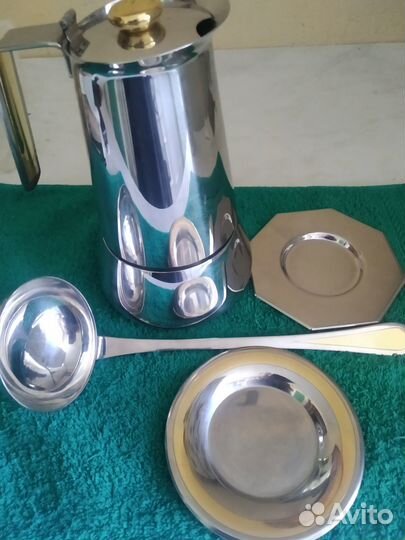 Б/У Кофеварка,половник,блюдца,вилки от Цептер