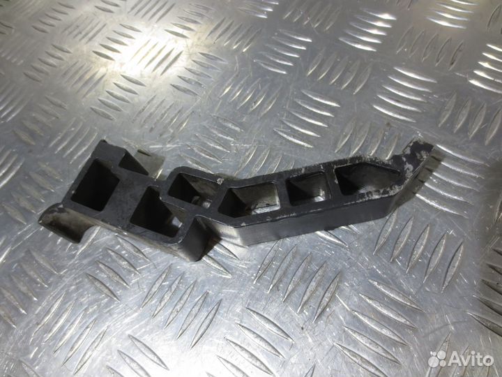 Кронштейн системы охлаждения Scania 1769532