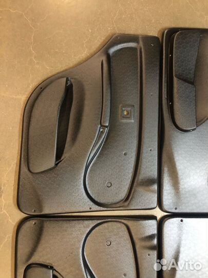 Обшивки двери пластик 2131 (дверные карты)