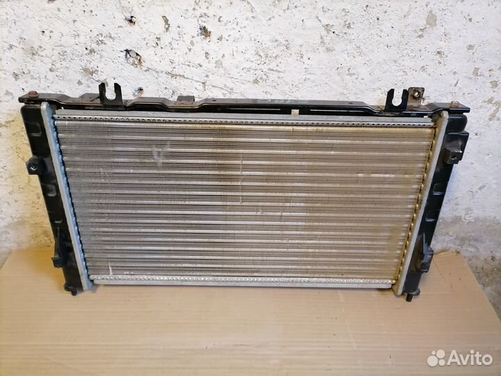 Радиатор Ваз 2190 Гранта 2192 Калина 2 б/у