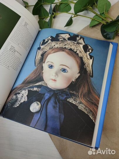 Книга Collecting Dolls by Nora Earnshaw