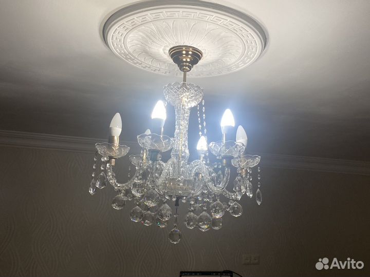 Люстра хрустальная