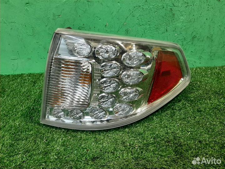 Фонарь задний наружный правый Subaru Impreza GE/G