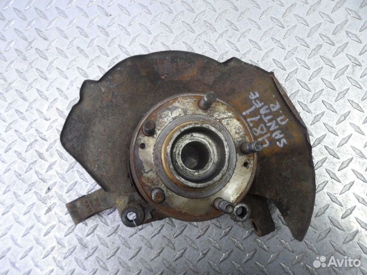 Ступица передняя Hyundai Santa Fe 2 CM