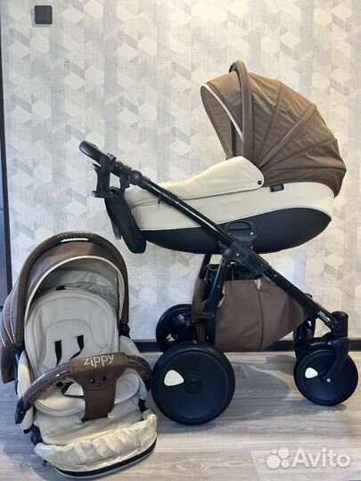 Коляска 2 в 1 tutis zippy