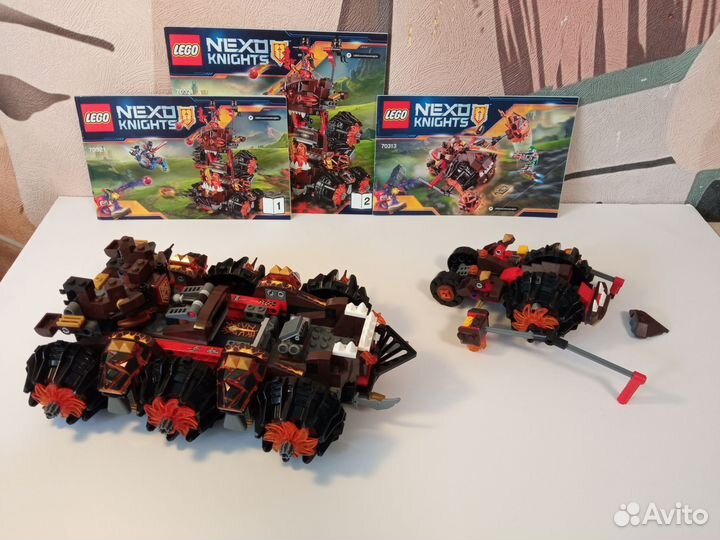 Lego Nexo Knights 70321, 70313