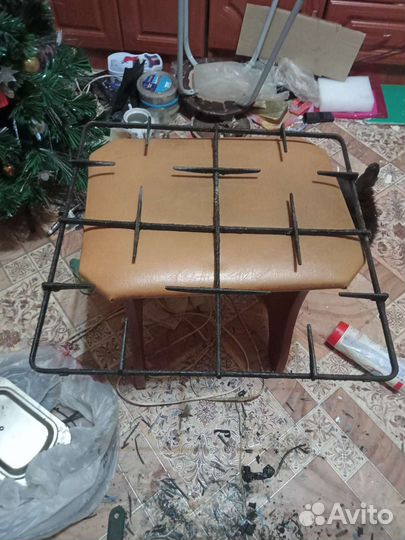 Решетка на газовую плиту,чугунная бу 2 шт