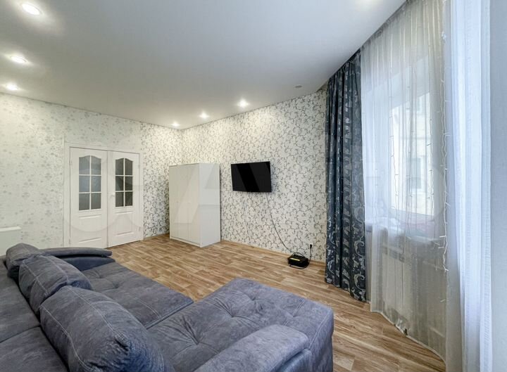 2-к. квартира, 55 м², 5/9 эт.