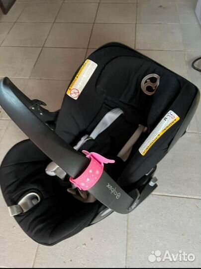 Автолюлька Cybex с базой