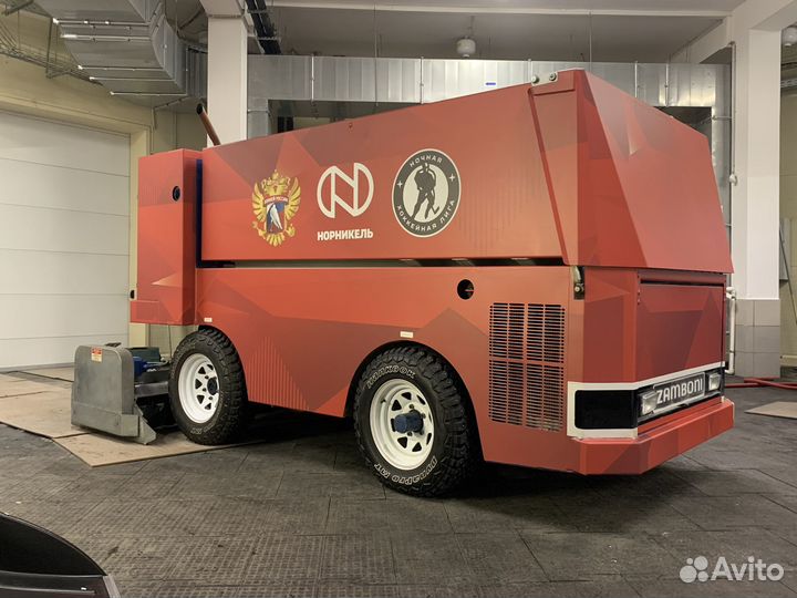 Наклейки на авто, машину, реклама на автомобиль