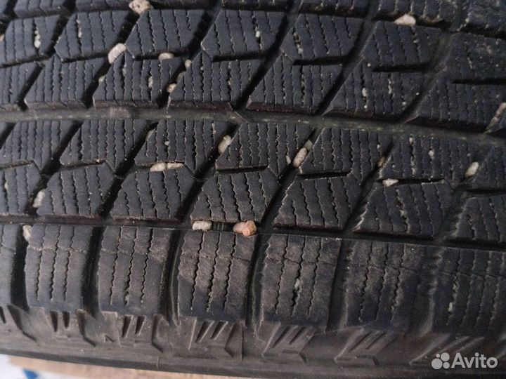 Bridgestone B249 205/65 R15 27J