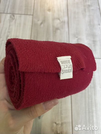 Много конной амуниции