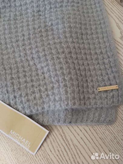 Шапка и шарф michael kors новый