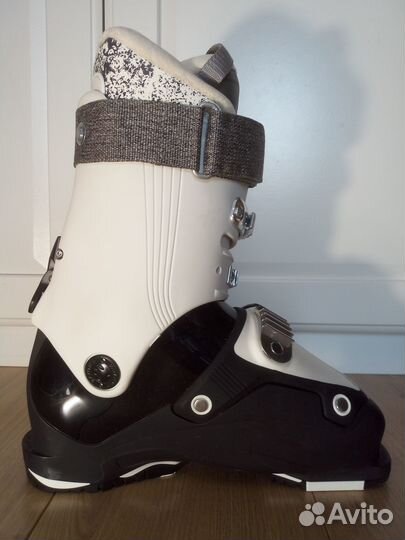 Горнолыжные ботинки Atomic WayMaker 90W