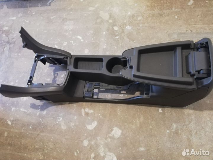 Центральная консоль Ford focus 2 (дорест)