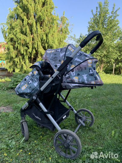 Прогулочная коляска luxmom 740 мультики