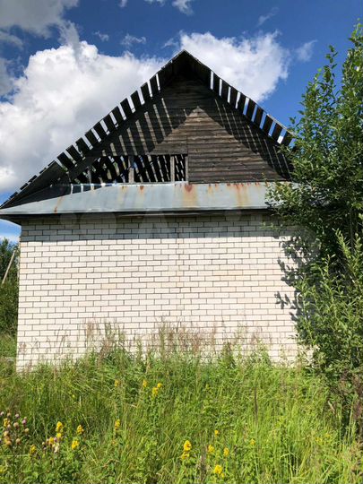 Дом 32 м² на участке 10 сот.