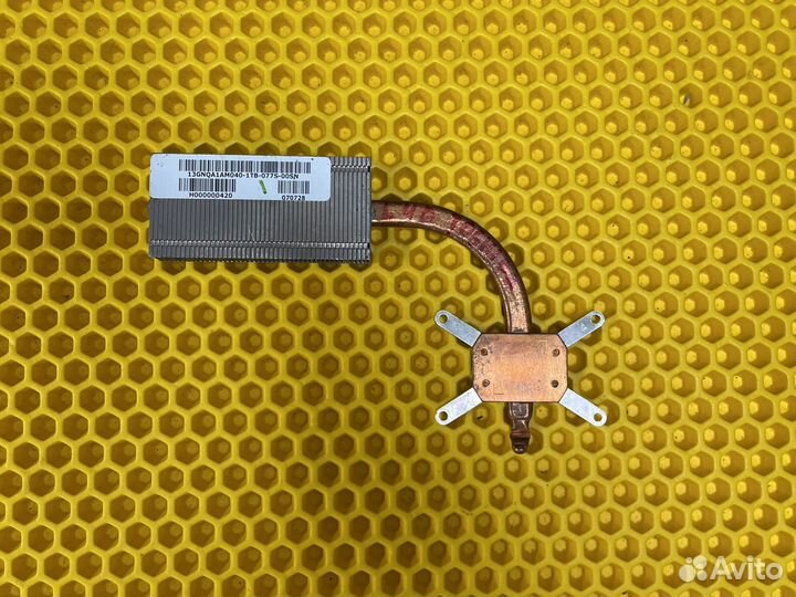 Toshiba Satellite L40 13gnqa1AM040