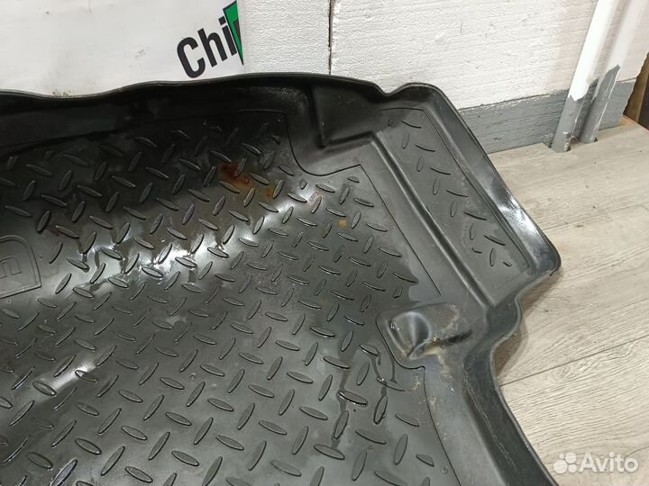 Резиновый коврик в багажник для Skoda Octavia A5