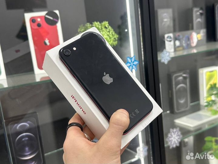 iPhone SE (2020), 64 ГБ