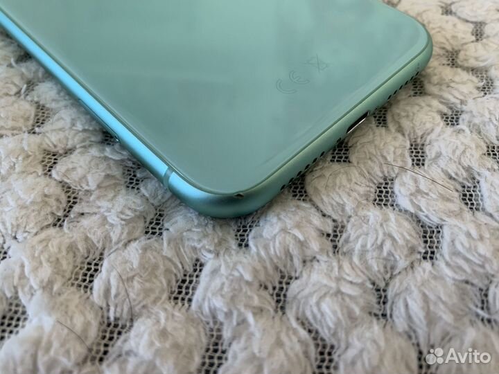 iPhone 11 64gb green