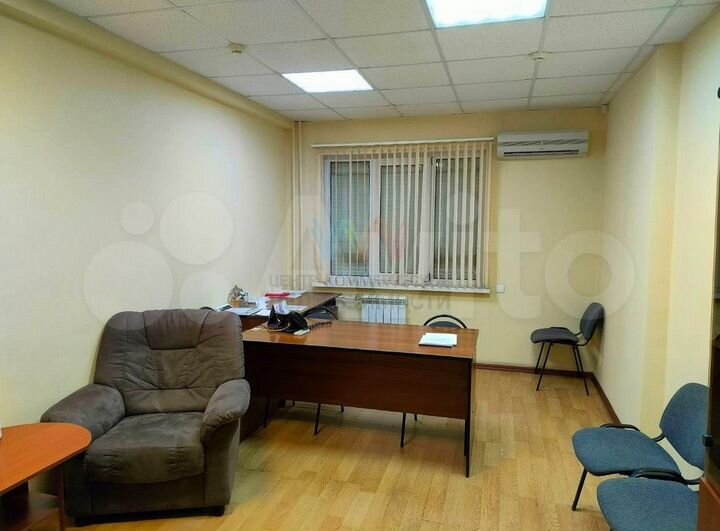 Офис на Российской 331 м2
