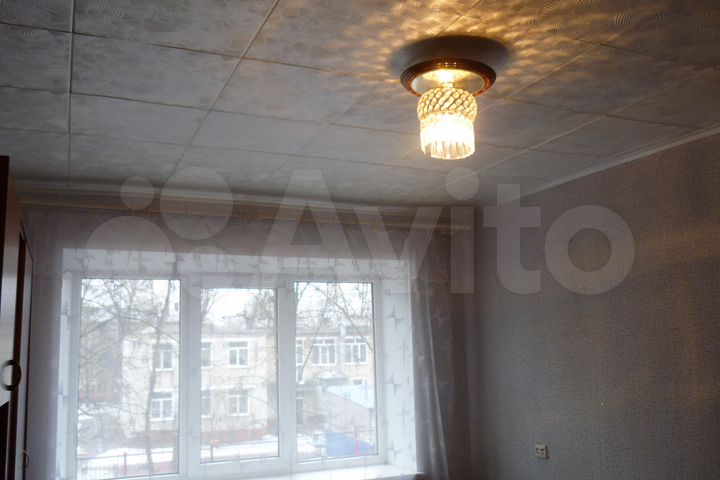 Комната 13,6 м² в 5-к., 2/5 эт.