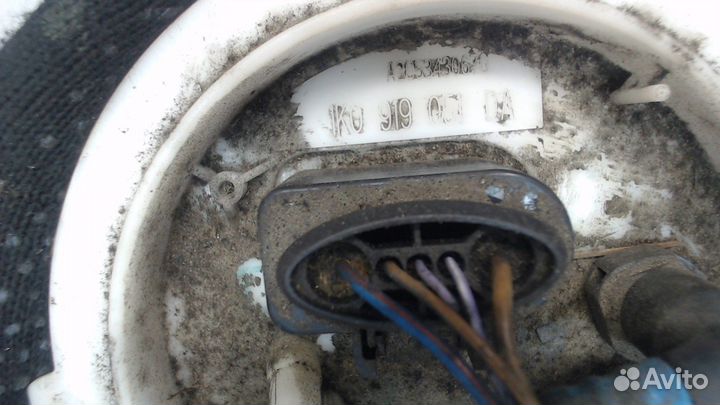 Насос топливный электрический Volkswagen Jetta 6