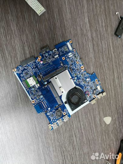 Ноутбук Dexp CLV-970-BP (Разбор)(По запчастям)