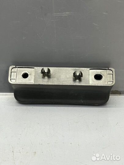 Ручка открывания багажника Hyundai Solaris 1 1.6