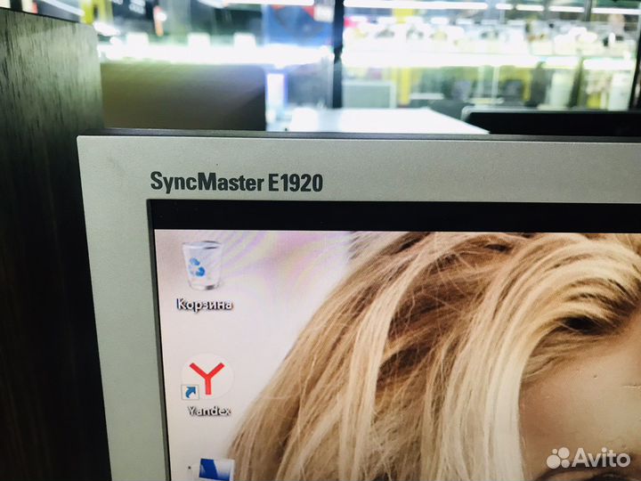 Б.811 Монитор Samsung E1920Nr, 1280X1024