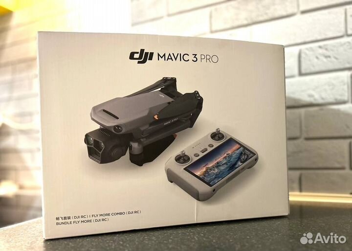 Квадрокоптер DJI Mavic 3 pro fly more combo