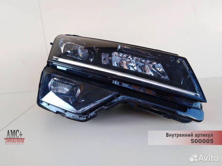 Фара правая Skoda Karoq 2017