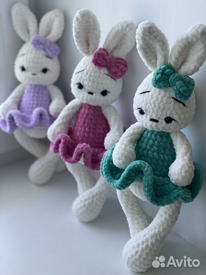 Вязаная Зайка, игрушка ручной работы