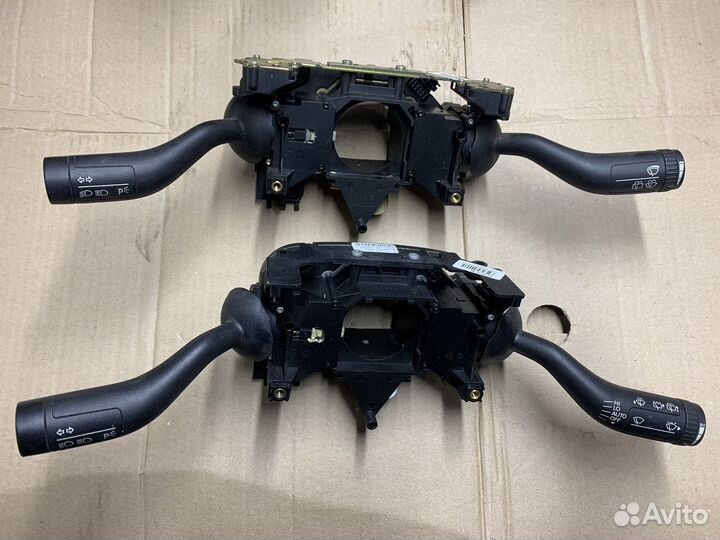 Подрулевой переключатель Volkswagen Touareg 1