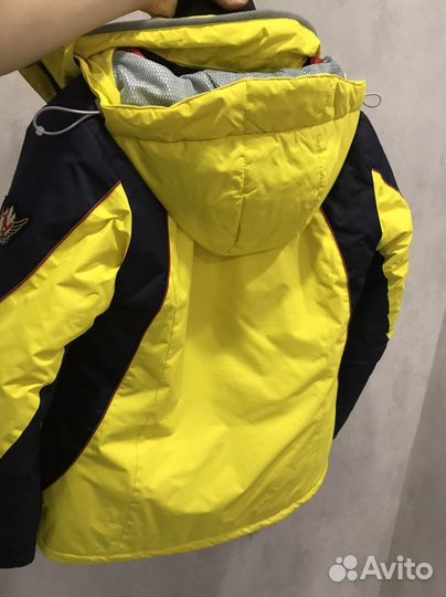 Горнолыжный костюм