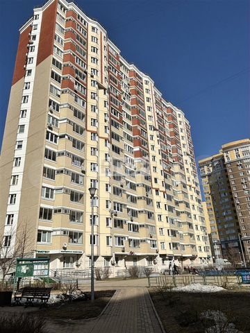 2-к. квартира, 61 м², 11/17 эт.