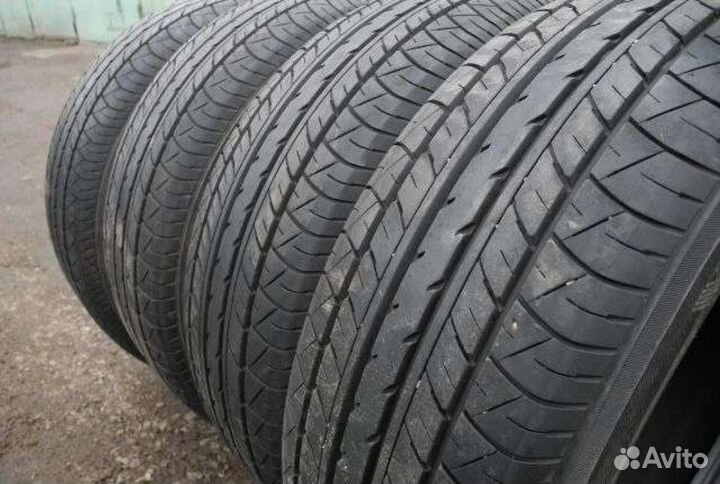 Yokohama BluEarth E70 215/55 R17