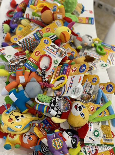 Подвеска с погремушкой Умка